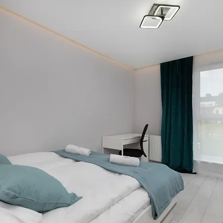 Stunning Hokejowa With Terrace & Parking By Renters Apartment Gdansk